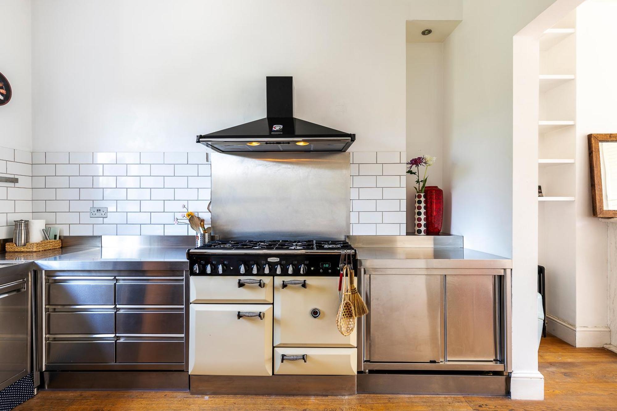 Retro Charm And Modern Comforts *