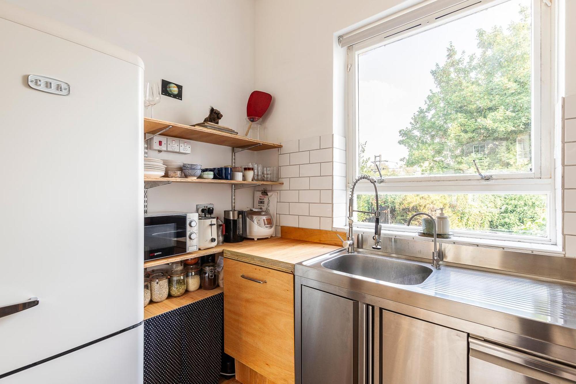 Apartment Retro Charm And Modern Comforts