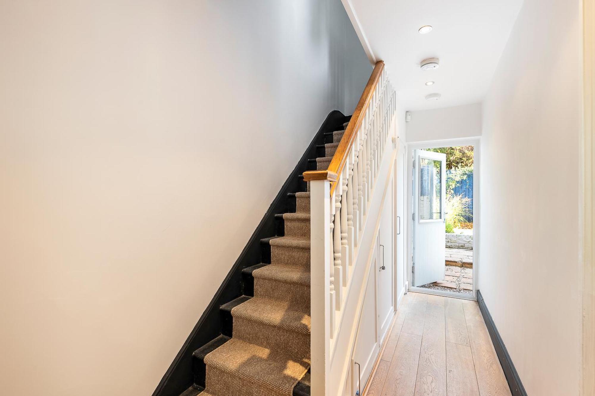 Retro Charm And Modern Comforts Apartment *